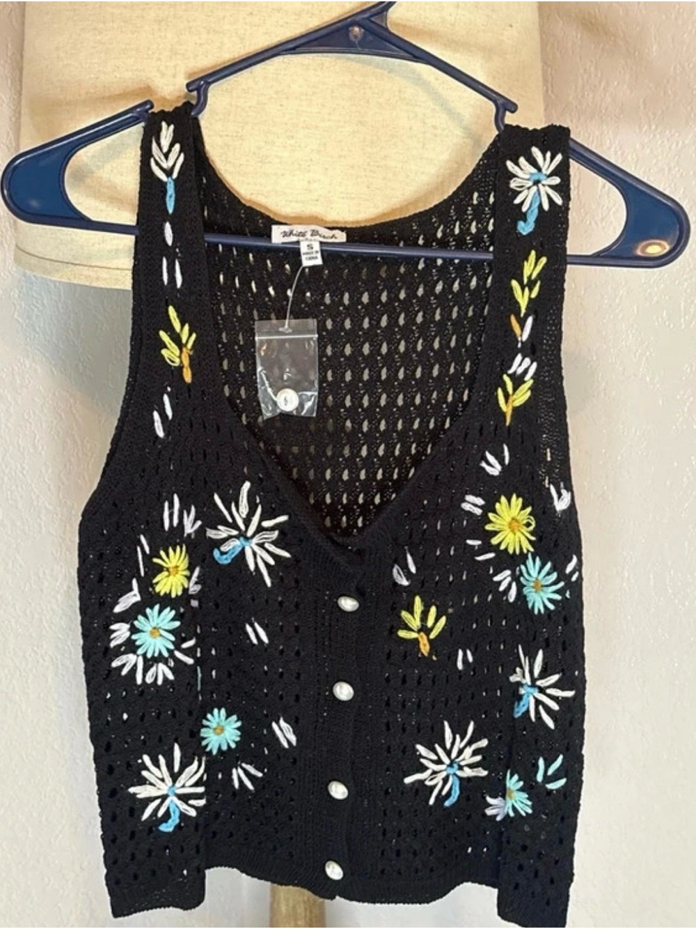 NWOT White Birch Brand Black Embroidered Crochet Tank Top with Floral Accents
